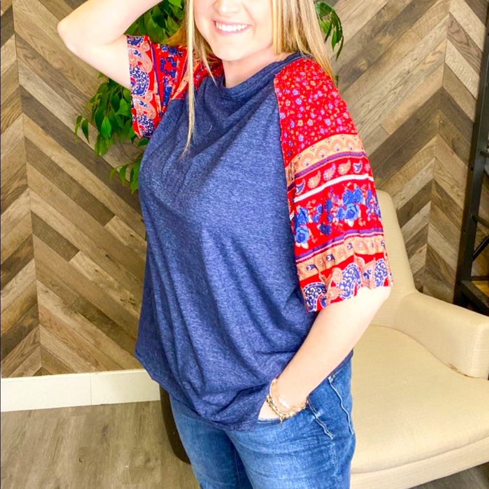 Astrid Tunic Knit Top Size: Medium WORN ONCE!